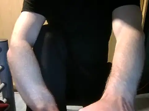 Snapshot of rugbyboy22 chatting on February 19, 3:41 pm rugbyboy22 online show from February 19, 3:41 pm