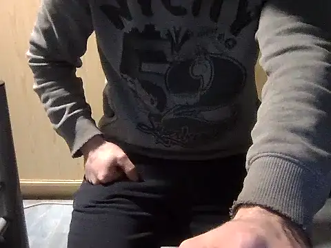 Snapshot of rugbyboy22 chatting on February 24, 4:49 pm rugbyboy22 online show from February 24, 4:49 pm