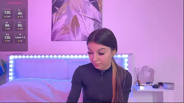 Veronica leal online show from November 3, 11:33 am