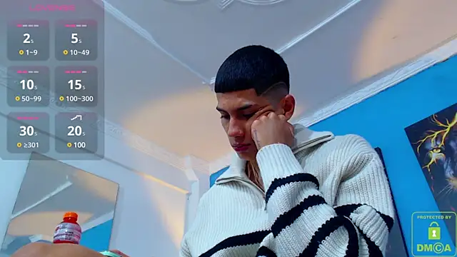 Snapshot of Valerio_20 chatting on December 29, 2:21 pm Valerio 20 online show from December 29, 2:21 pm