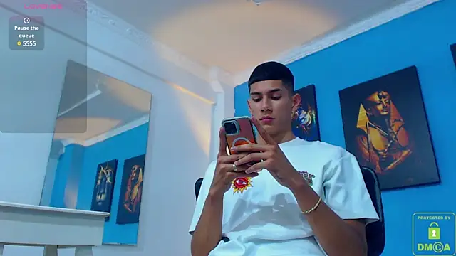 Snapshot of Valerio_20 chatting on January 28, 8:15 pm Valerio 20 online show from January 28, 8:15 pm