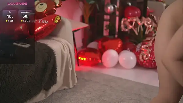 Snapshot of AvaReedX chatting on February 14, 5:09 am AvaReedX online show from February 14, 5:09 am