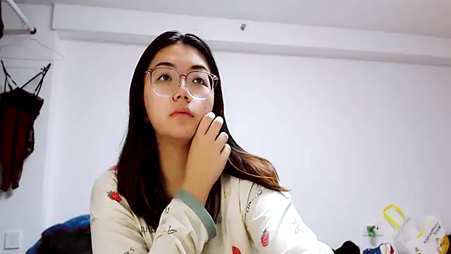 liu195874 online show from December 26, 3:31 pm