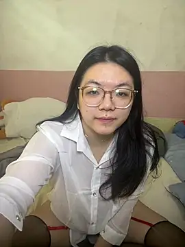 liu195874 online show from February 14, 7:27 am