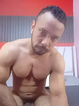 Snapshot of Thiago_Summers chatting on June 16, 2:09 pm Thiago Summers online show from June 16, 2:09 pm