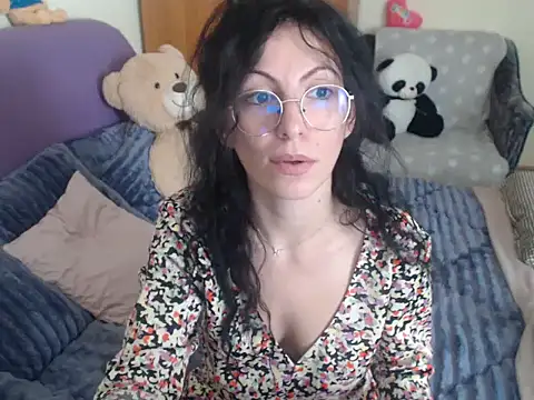 Emmatoo online show from January 18, 12:09 pm