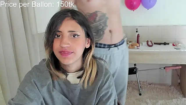 Snapshot of linnie_ chatting on September 25, 3:10 am linnie online show from September 25, 3:10 am