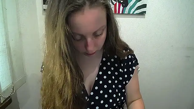  Annabelle Lee online show from June 26, 6:40 am