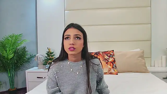 VanessaEllis online show from December 27, 10:37 pm