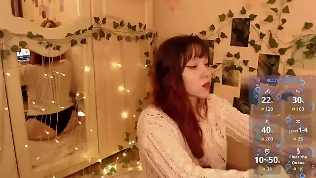 Snapshot of ___CLARY___ chatting on February 24, 9:46 pm CLARY online show from February 24, 9:46 pm
