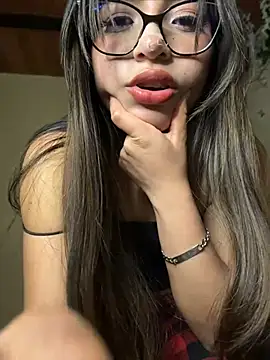 Lily candy X online show from June 6, 5:12 am
