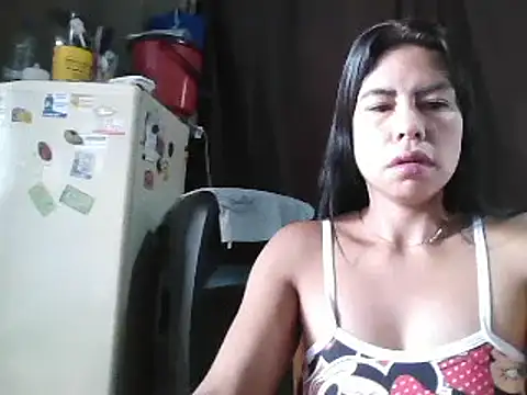 Snapshot of Alanagracia chatting on March 9, 12:53 pm Alanagracia online show from March 9, 12:53 pm
