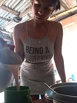 Snapshot of Alanagracia chatting on September 29, 3:28 pm Alanagracia online show from September 29, 3:28 pm