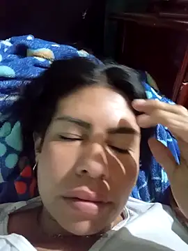 Snapshot of Alanagracia chatting on April 17, 1:14 pm Alanagracia online show from April 17, 1:14 pm
