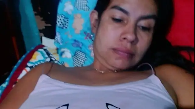 Snapshot of Alanagracia chatting on June 26, 1:37 pm Alanagracia online show from June 26, 1:37 pm