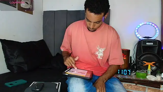 colinbrown online show from October 21, 4:08 pm