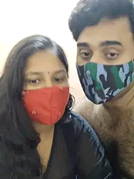 Snapshot of IND_COUPLE1 chatting on December 10, 1:55 pm IND COUPLE1 online show from December 10, 1:55 pm