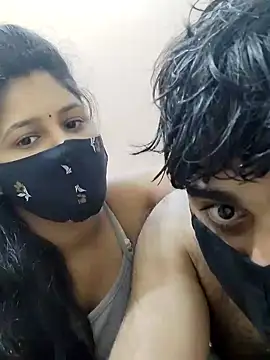 Snapshot of IND_COUPLE1 chatting on December 27, 1:50 pm IND COUPLE1 online show from December 27, 1:50 pm