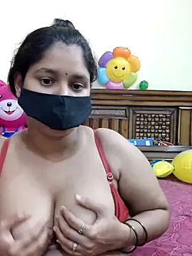 Snapshot of IND_COUPLE1 chatting on March 1, 5:16 pm IND COUPLE1 online show from March 1, 5:16 pm