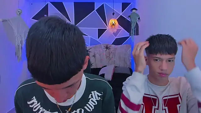 Juan Nd Steven online show from October 25, 4:09 am