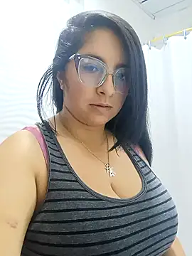  Angelinaandrade  online show from February 5, 12:04 am