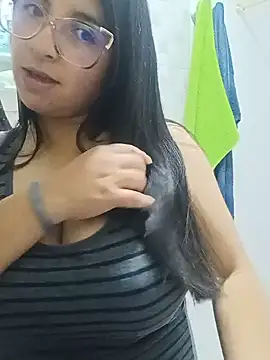  Angelinaandrade  online show from August 6, 1:07 am