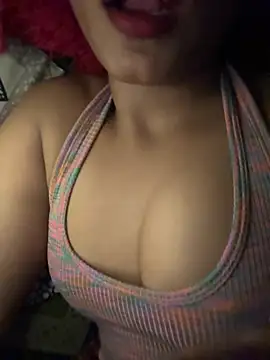 Hot Goldengirl online show from June 15, 8:22 pm