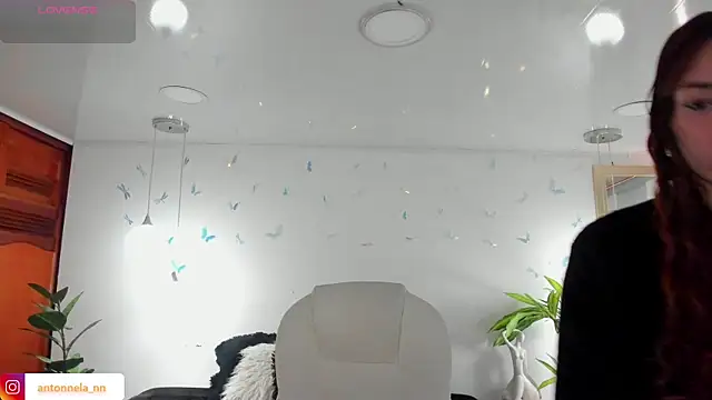  Antonnela  online show from March 19, 2:43 pm