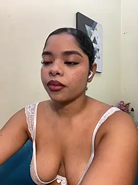 Snapshot of ChristyAddams chatting on June 26, 12:31 pm ChristyAddams online show from June 26, 12:31 pm