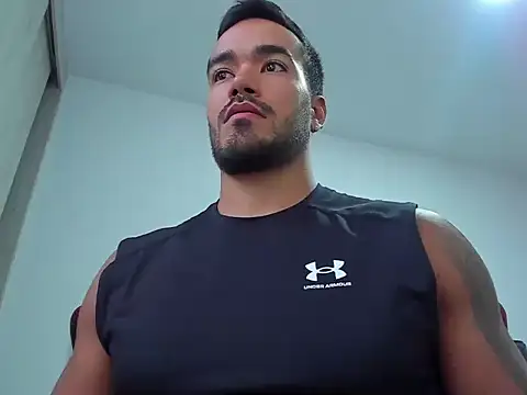 Snapshot of Alexander_Martines chatting on June 19, 10:46 pm Alexander Martines online show from June 19, 10:46 pm