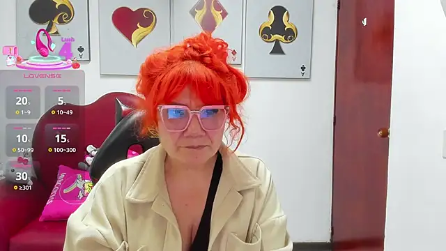 Salomeediaz  online show from March 25, 9:10 pm