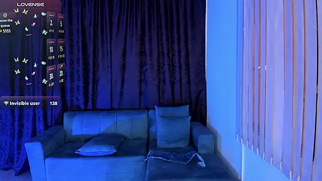 SaraaMills online show from February 3, 10:43 pm