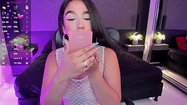 SaraaMills online show from July 23, 3:37 am