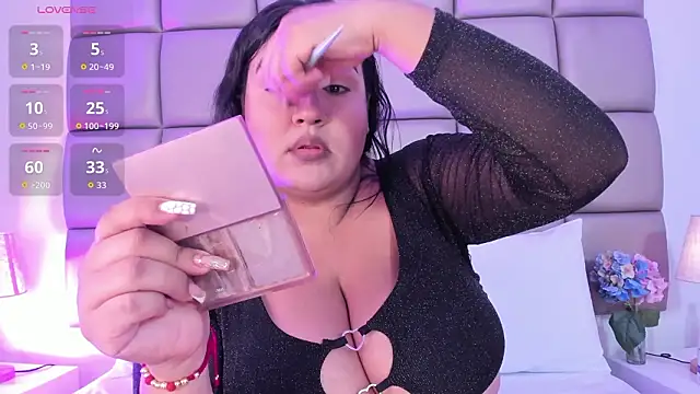 DojaAissha online show from January 17, 7:17 pm