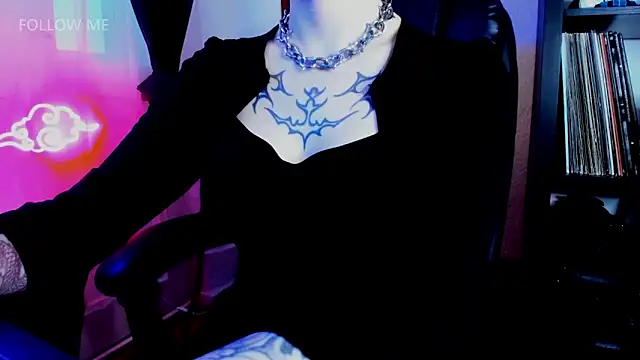 Demongirl6666 online show from May 25, 6:03 pm