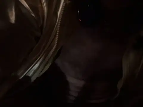 FrankieKentucky online show from April 18, 3:27 pm