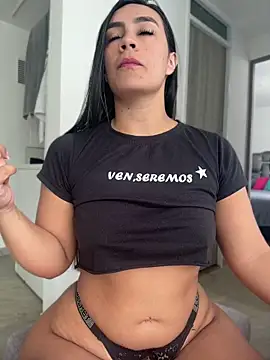 LauraCadwell online show from May 23, 2:10 pm