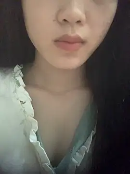 jenny5869 online show from August 5, 5:21 am