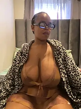 Saggy areola95 online show from May 20, 9:26 am