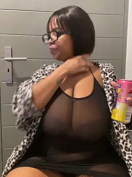 Saggy areola95 online show from June 14, 9:22 am
