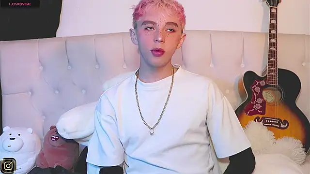 lil tay  online show from March 14, 12:10 am