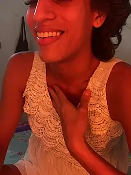 AlexaWarner online show from July 24, 10:52 pm