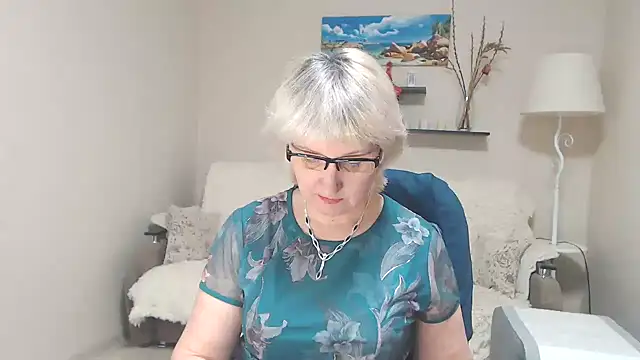 FleurMays online show from February 20, 12:47 pm