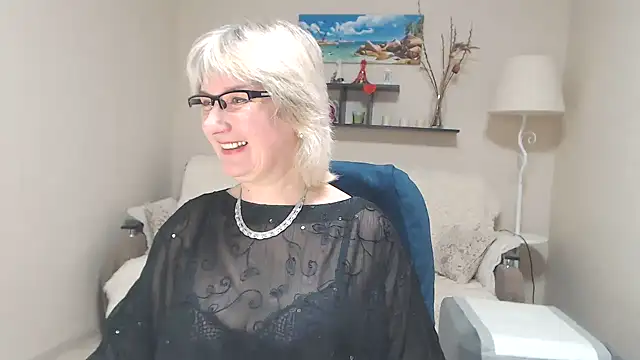 FleurMays online show from February 27, 5:56 am