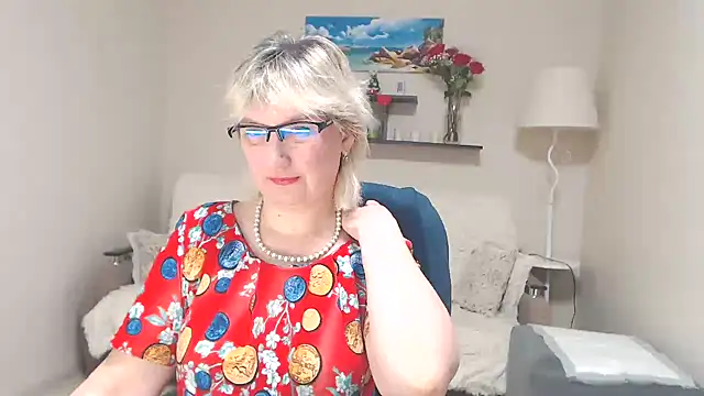 FleurMays online show from March 20, 3:23 am