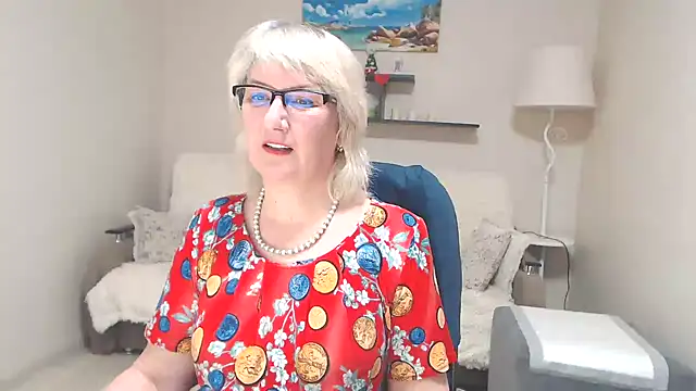 FleurMays online show from March 21, 7:44 am