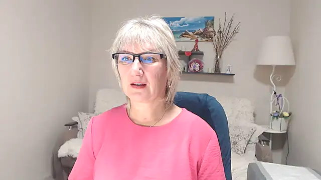 FleurMays online show from September 25, 3:10 am