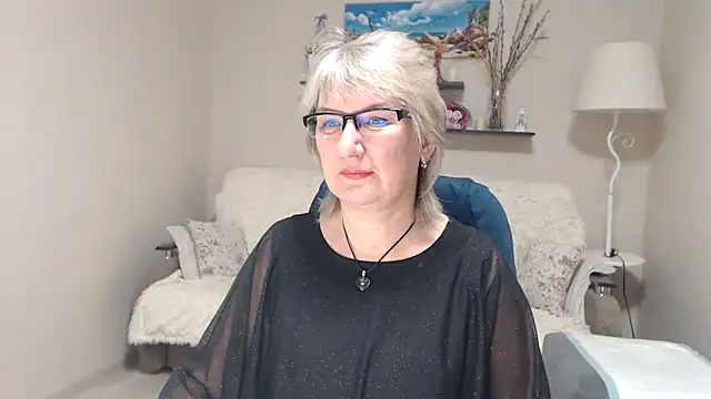 FleurMays online show from February 12, 3:56 am