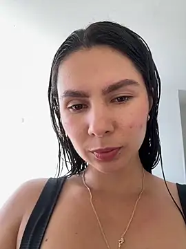 SofiaG  online show from October 28, 7:49 pm