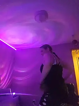 lilyhornyhousewife online show from July 26, 1:29 pm